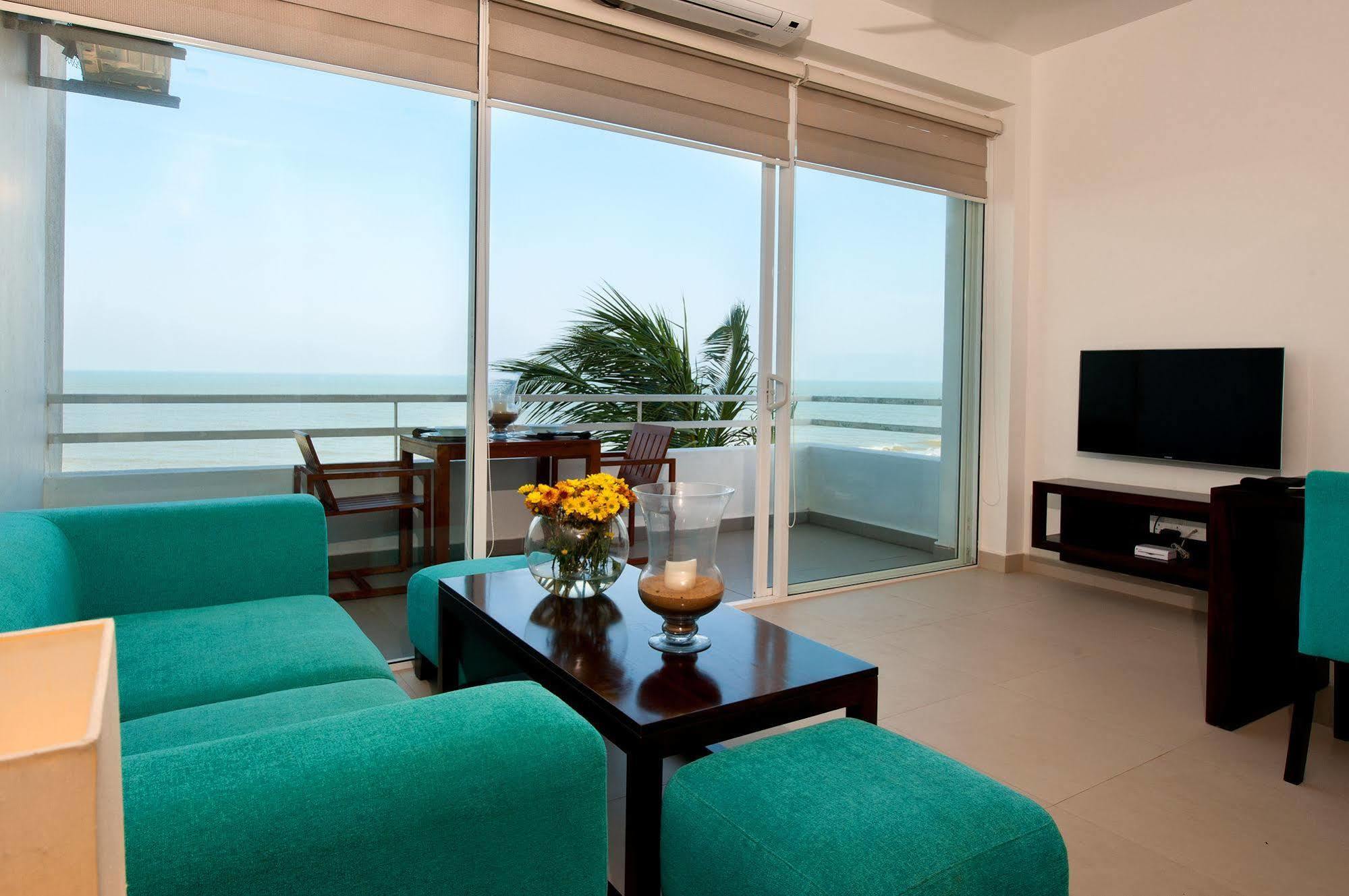 The Beach Apartments Negombo Exterior foto