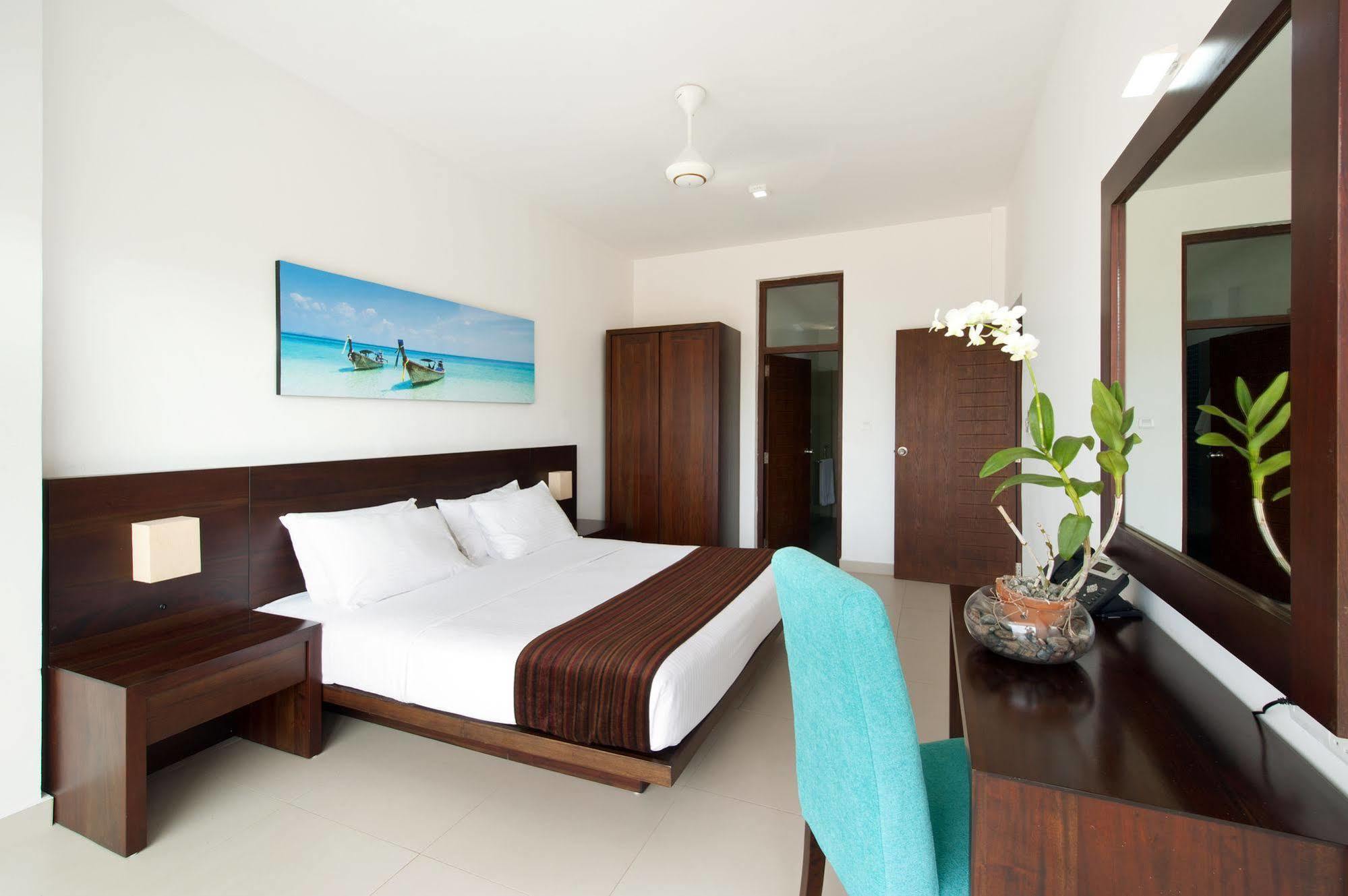 The Beach Apartments Negombo Exterior foto